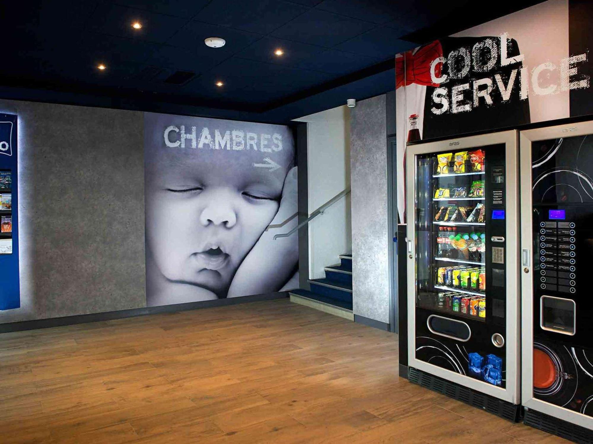 Ibis Budget Strasbourg Centre Gare Esterno foto