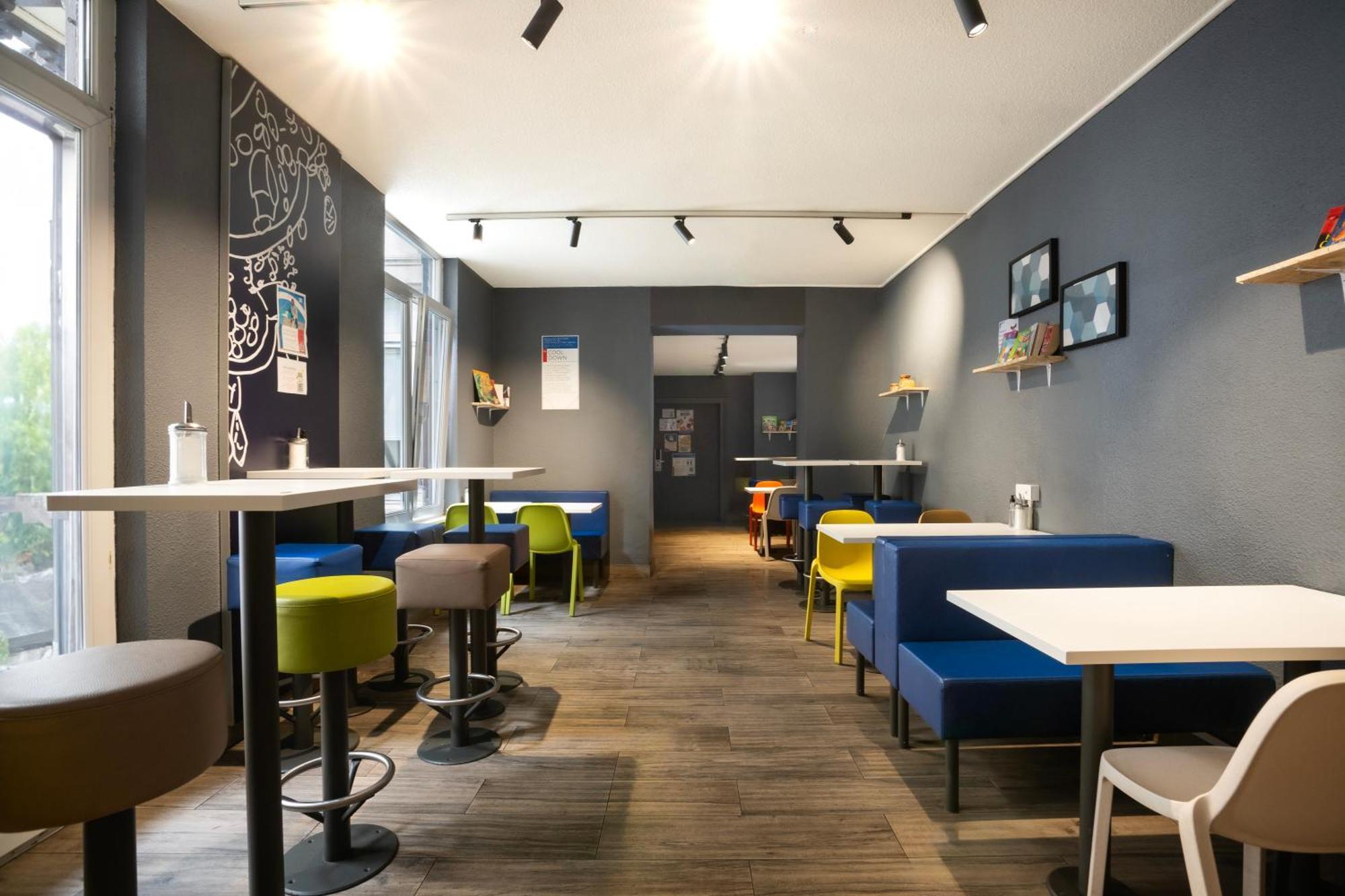 Ibis Budget Strasbourg Centre Gare Esterno foto