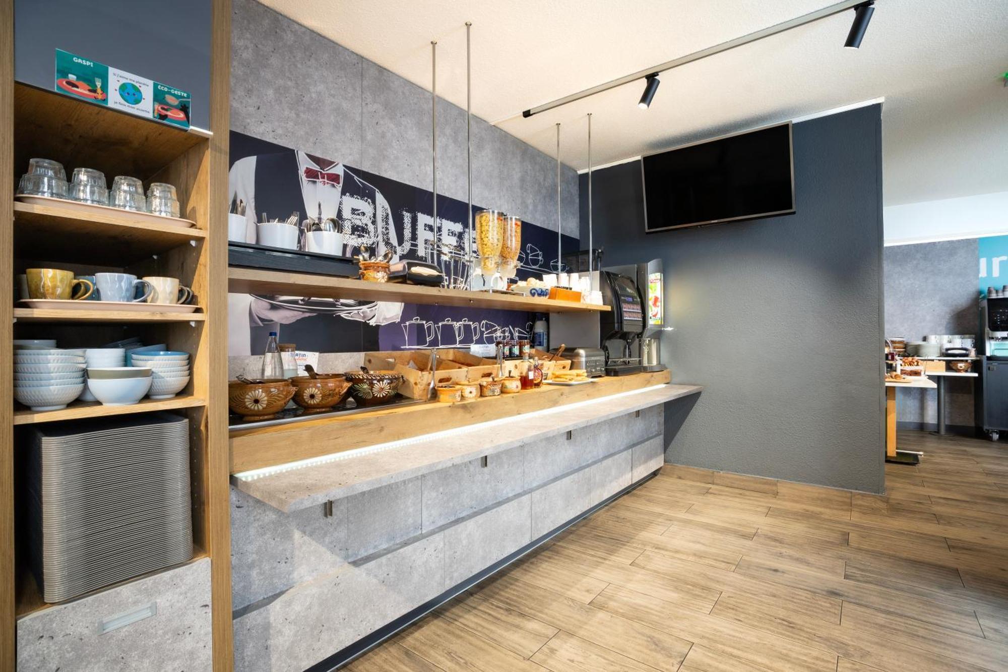 Ibis Budget Strasbourg Centre Gare Esterno foto